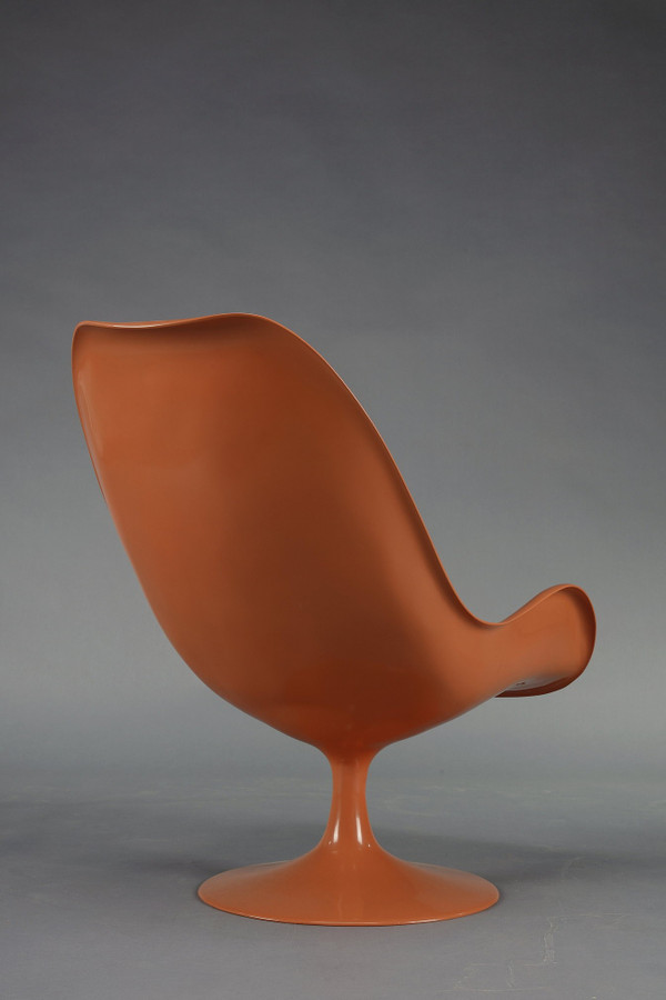 Ensemble de salon des années 1970 : chaises tulipes et table basse