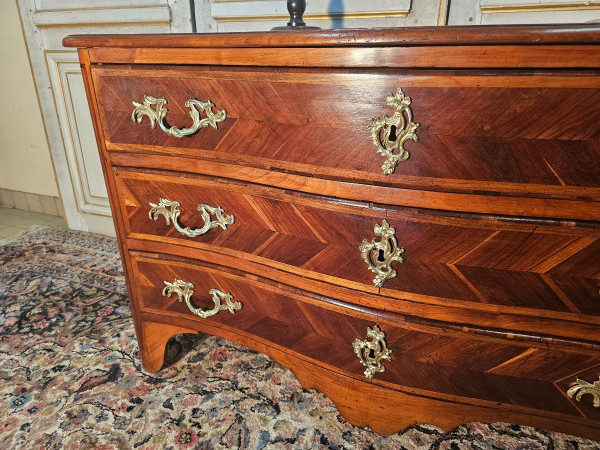 Commode 18 ème Galbée En Cerisier