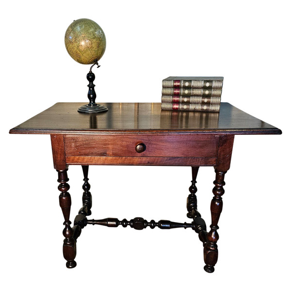 Table à écrire En Noyer Louis XIV Du Début 18 ème