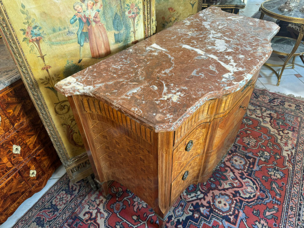 COMMODE A RESSAUT CENTRAL EPOQUE LOUIS XVI