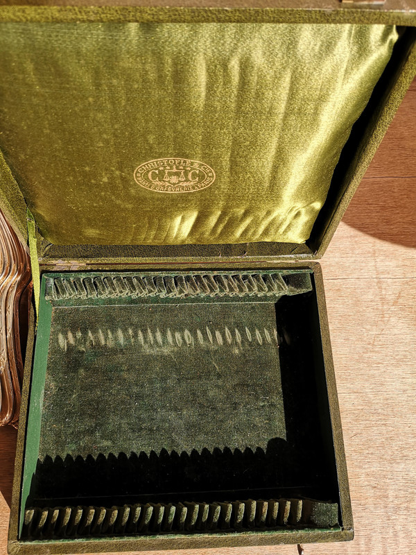 12 silver-plated entremets/dessert place settings, Rubans pattern, antique Christofle silverware