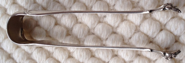 Pince à glaçons en métal argenté modèle Albi orfèvrerie Christofle