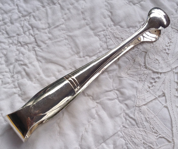 Pince à glaçons en métal argenté modèle Albi orfèvrerie Christofle