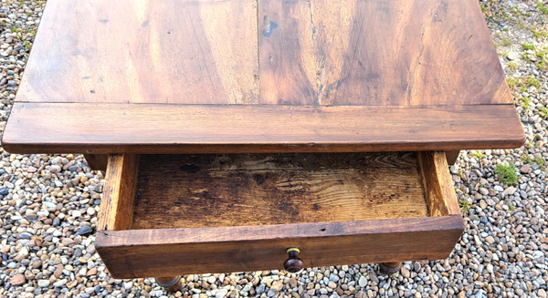 table de ferme ou pour cuisine en noyer blond massif fin 19ème