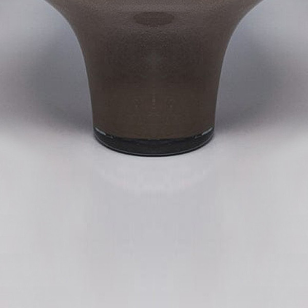 1970er Jahre Wunderschöne beigefarbene Vase aus Muranoglas von Dogi. Hergestellt in Italien