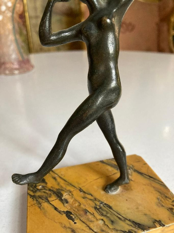 PAIR OF ANTIQUE BRONZE FIGURES