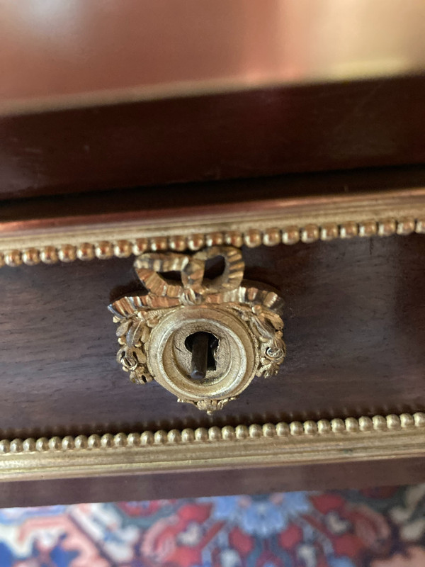 BUREAU PLAT TOUTES FACES DE STYLE LOUIS XVI