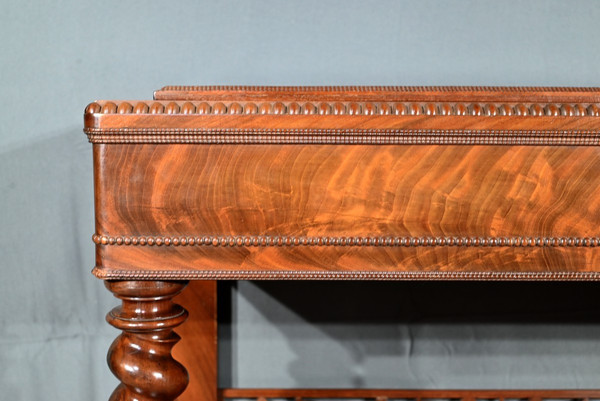 Fioriera in mogano, stile restauro - Metà del XIX secolo