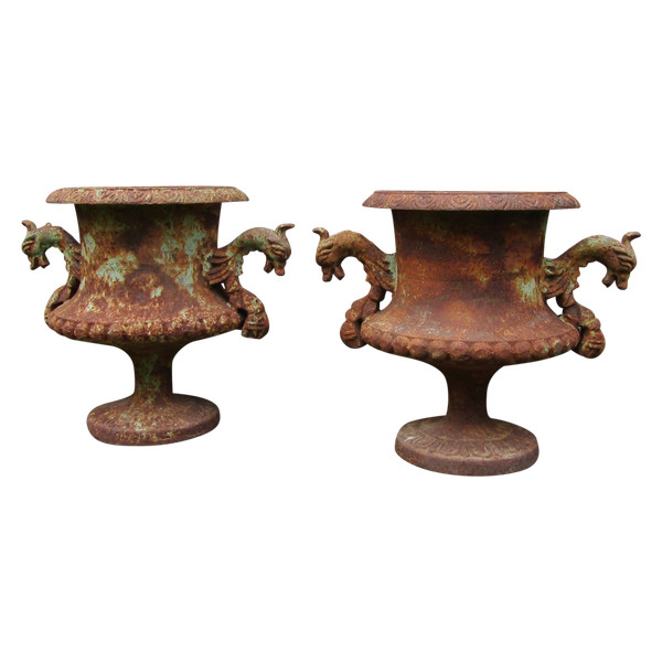 Pair of basins