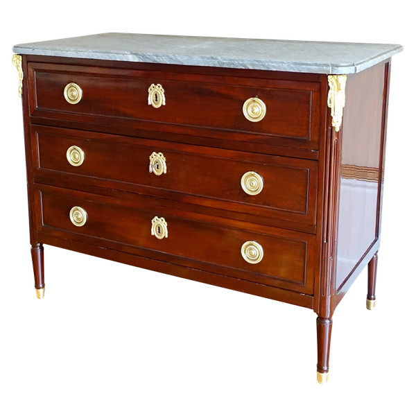 Commode Louis XVI Directoire acajou moucheté, marbre Turquin - époque XVIIIe siècle 113cm x 89,5cm