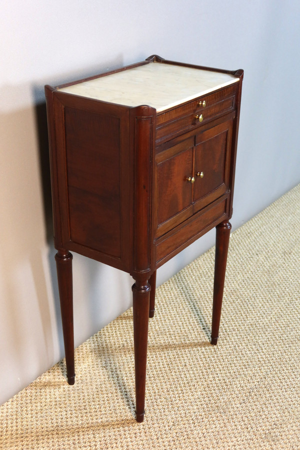 Table d'appoint XIX