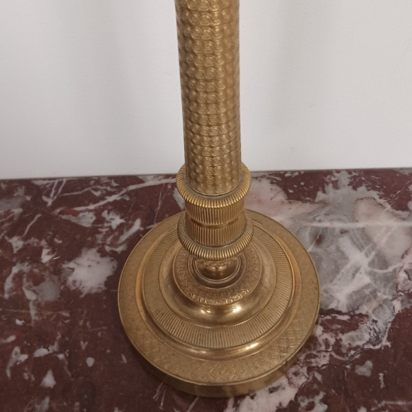 Frankreich, Restaurationszeit - großer Kerzenhalter, Flambeau à l'ormoulu