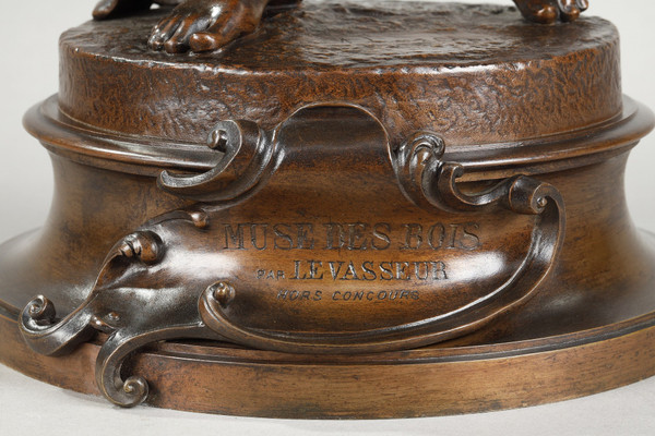 Figura in bronzo con patina "Muse des bois" dopo Henri-Louis Levasseur
