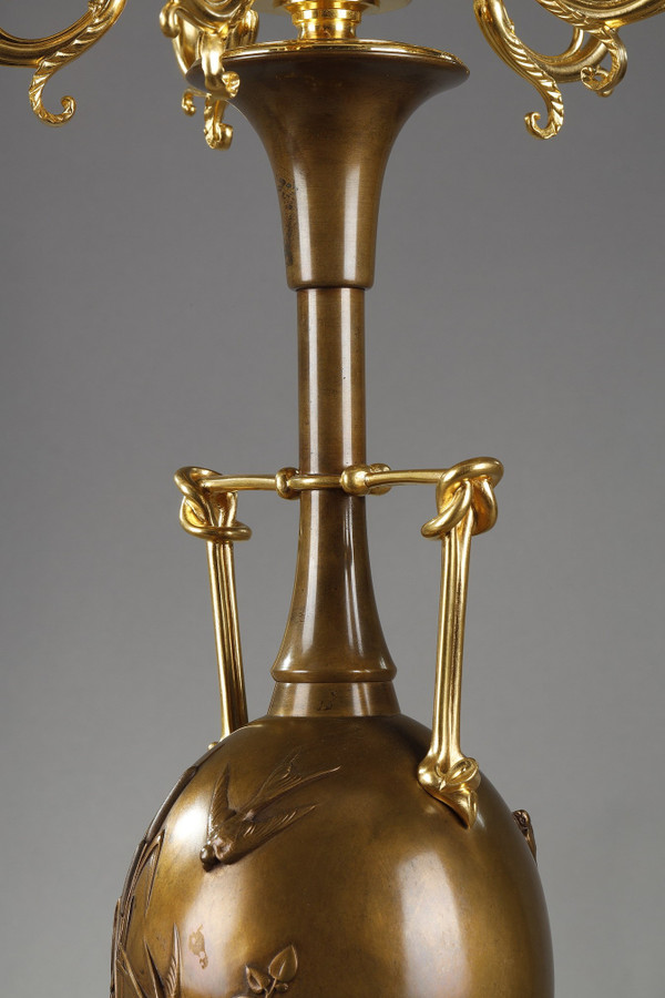 PAIR OF CANDELABRAS IN GILDED BRONZE
