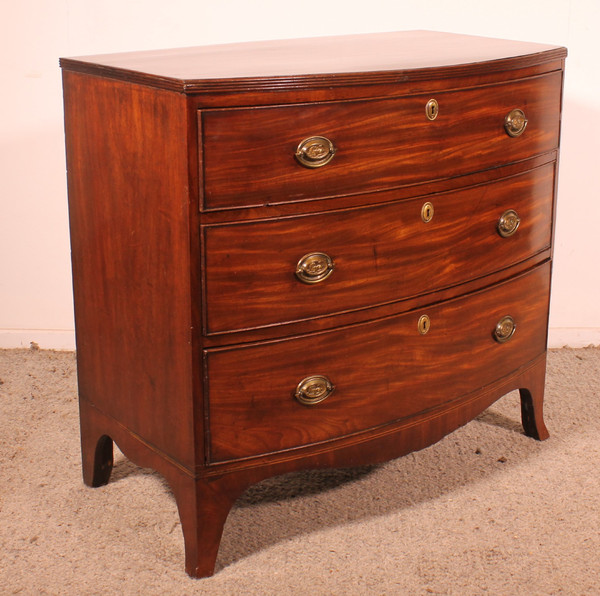 Petite Commode Bombée En Acajou époque Regency Circa 1800