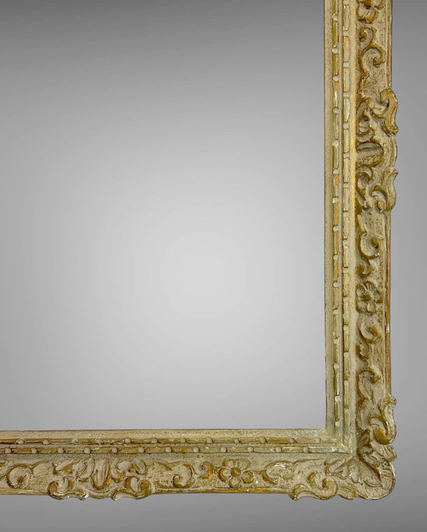 CADRE ANCIEN MONTPARNASSE EN BOIS SCULPTÉ PATINÉ POUR PEINTURE 60 CM X 51 CM