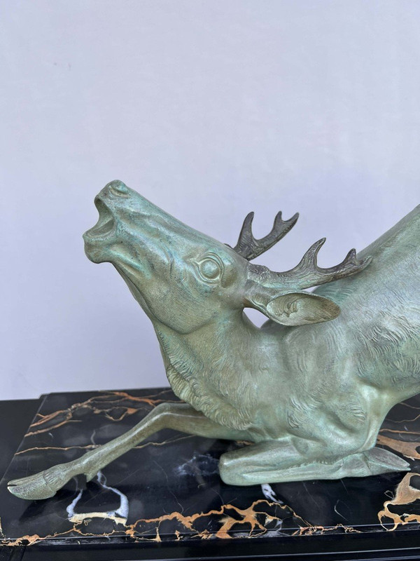 Grande cervo in bronzo antico firmato Hugonnet