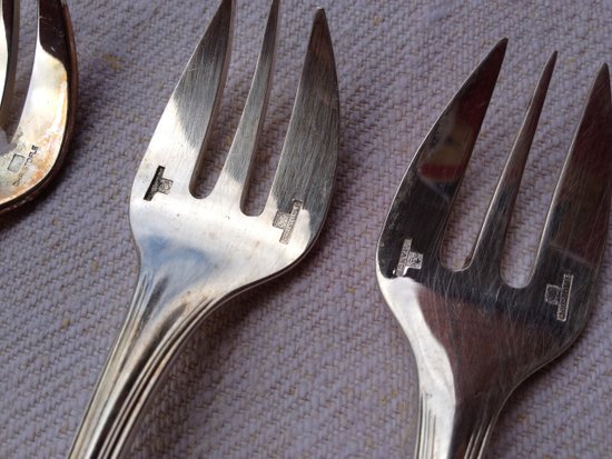 12 silver-plated oyster forks, Spatours Christofle model