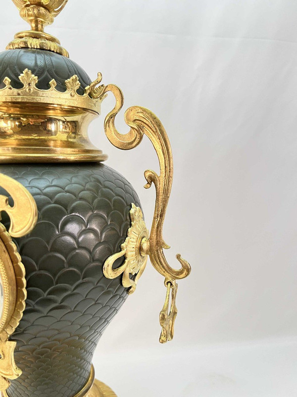 Large Art Nouveau gilt bronze "vase" clock 66 cm