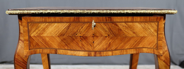 Small Precious Wood Coffee Table, Louis XV style - 1st part 19th century