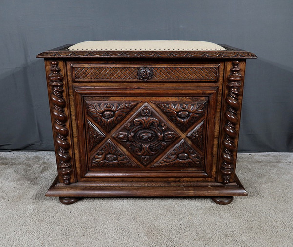 Coffre à Linge de palier en Hêtre et Noyer massif, style Louis XIII – Fin XIXe