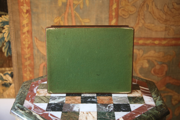 Armorial box in the style of Bagard, 18th century