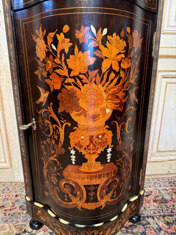 Encoignure 19 eme en marqueterie époque Napoléon 3