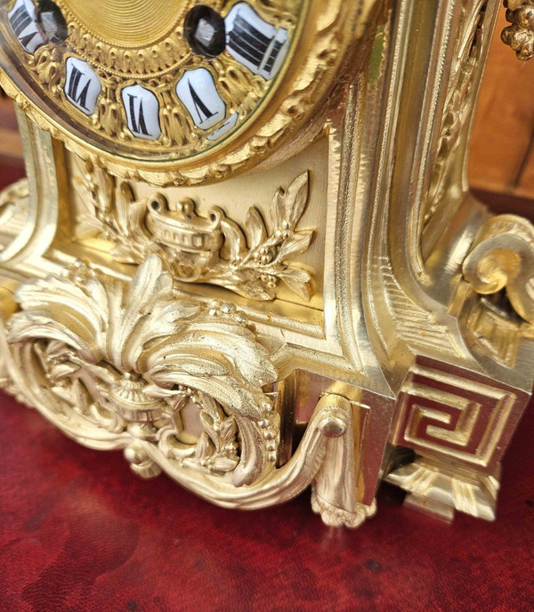 Louis XVI Borne Clock In Gilt Bronze
