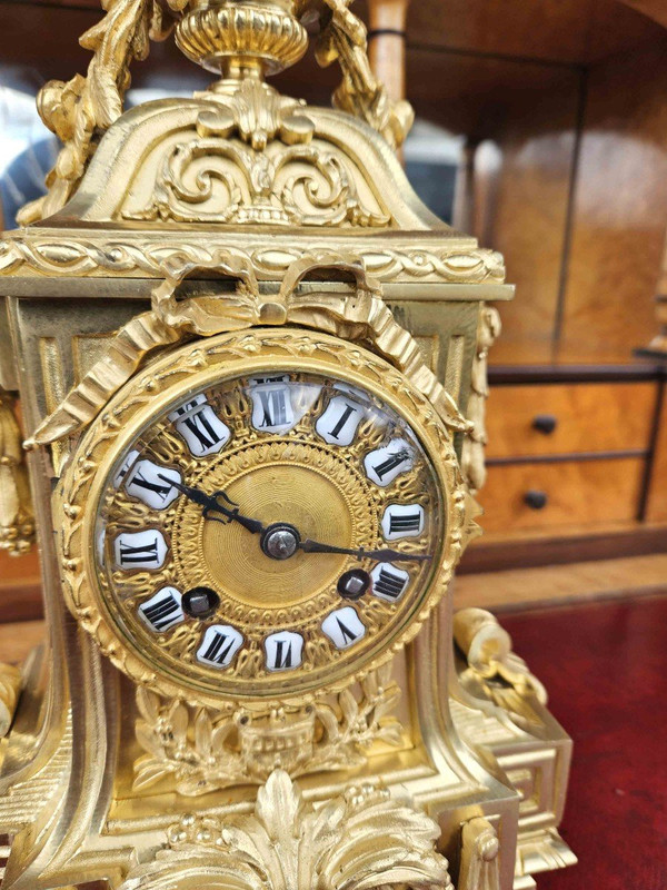 Louis XVI Borne Clock In Gilt Bronze