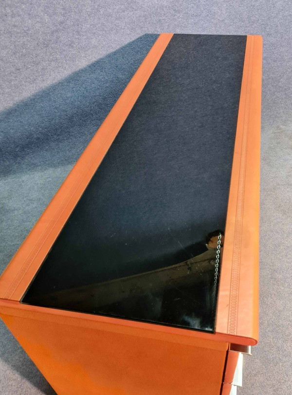 Commode Gainée De Cuir à Plateau En Opaline 70's