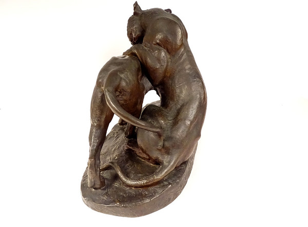 Grande scultura in bronzo di Charles Valton con due leonesse, scultore di animali, XIX secolo
