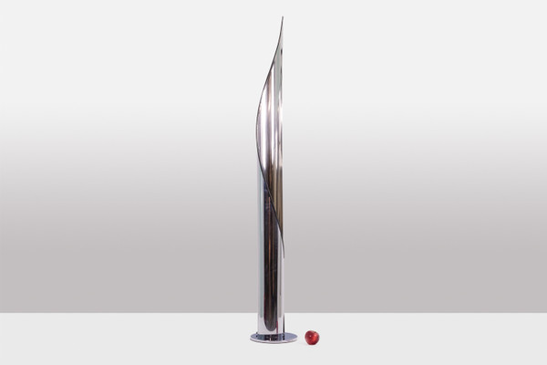Stilnovo. Lampada da terra in acciaio inox lucido. Anni '70. LS5913589A