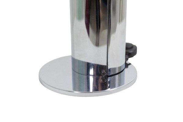 Stilnovo. Lampada da terra in acciaio inox lucido. Anni '70. LS5913589A