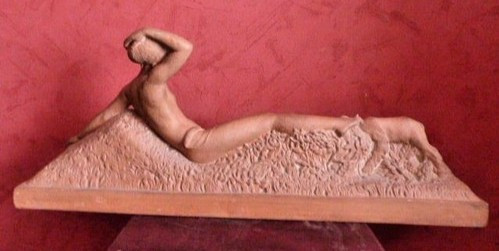 Scultura in terracotta Odalisca con capre di Georges GORI (XIX-XX)