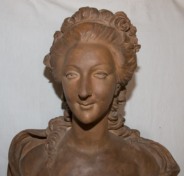 Busto in terracotta di Maria Antonietta B Feinberg, fine del XIX secolo