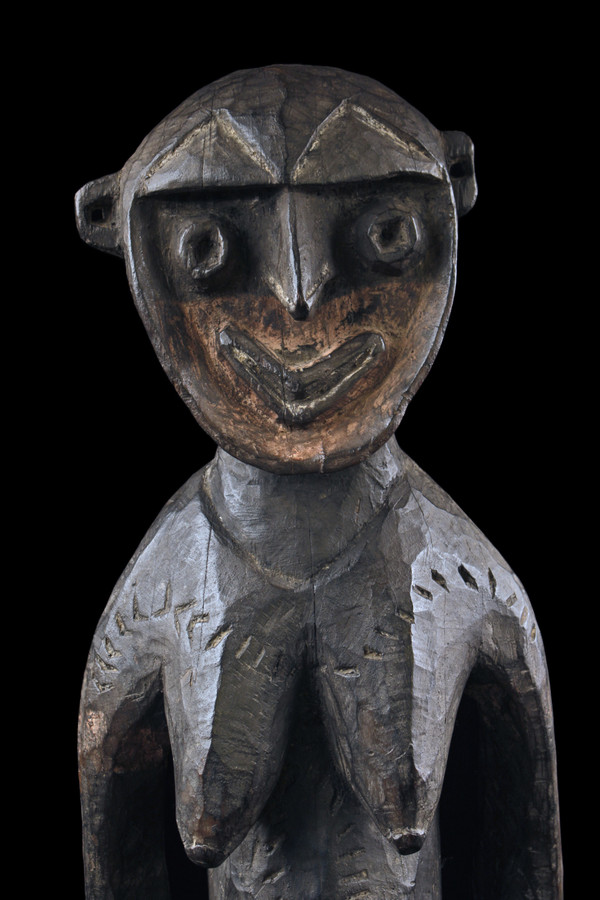 Figure de culte Nogwi, sculpture, art tribal, Papouasie Nouvelle Guinée, art océanien, Statue