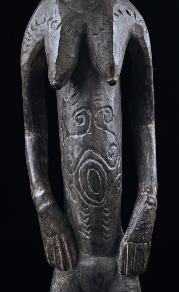 Figure de culte Nogwi, sculpture, art tribal, Papouasie Nouvelle Guinée, art océanien, Statue