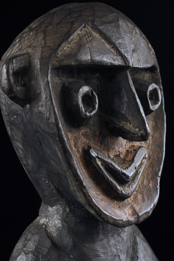 Figure de culte Nogwi, sculpture, art tribal, Papouasie Nouvelle Guinée, art océanien, Statue