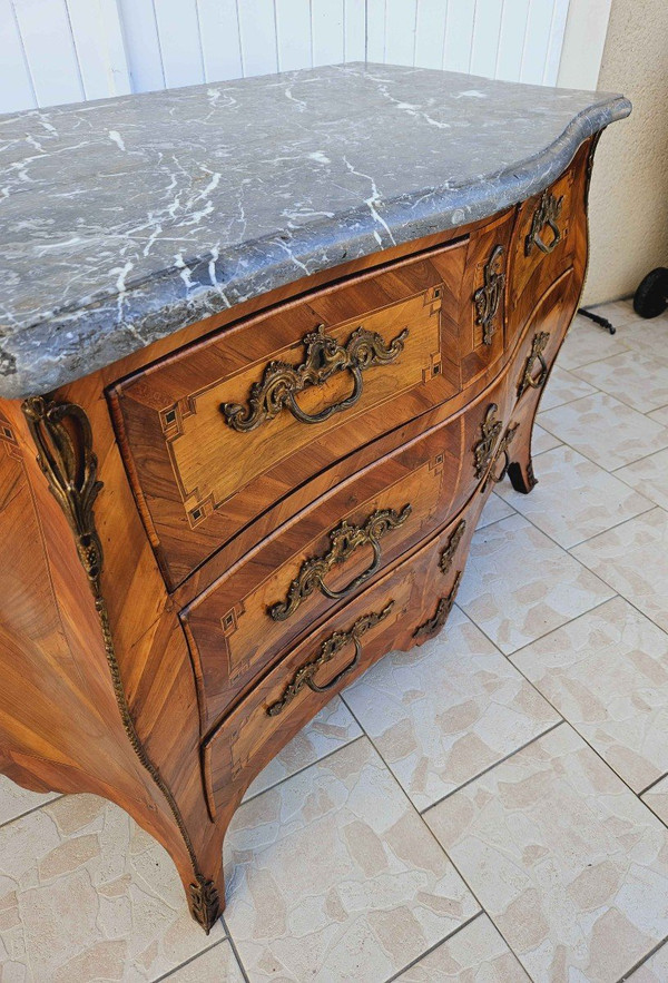 Commode Galbée Toutes Faces ép. Louis XV XVIIIème