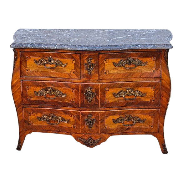 Commode Galbée Toutes Faces ép. Louis XV XVIIIème
