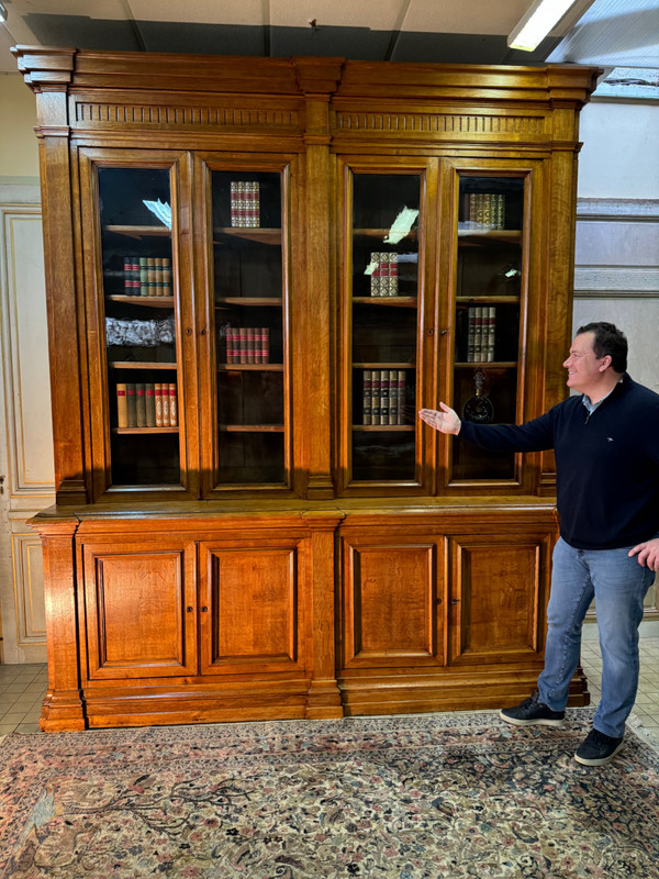 Grande libreria in rovere del XIX secolo 