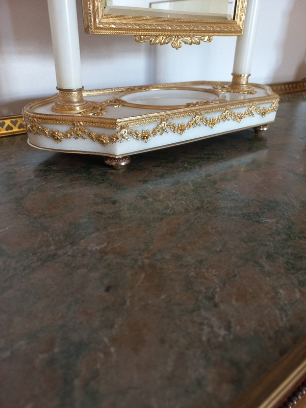 Louis XVI Psyche In Gilt Bronze And Carrara Marble Late 19th Century