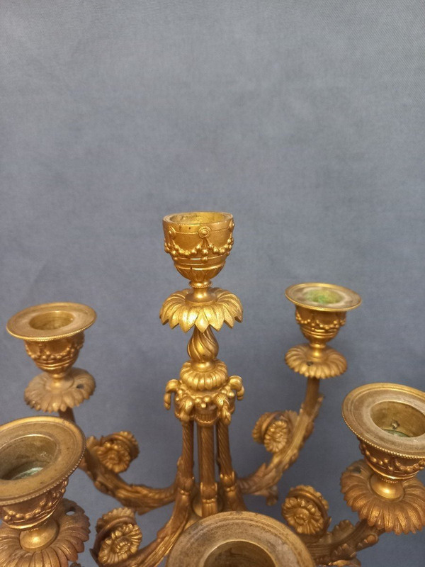 Paire De Candélabres En Bronze Doré Et Ciselé XIXe Siècle St Louis XVI