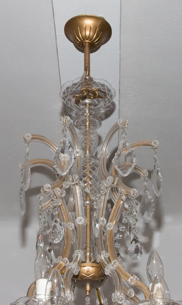 Large Italian Murano Chandelier with 24 Lights Mid 20th Century