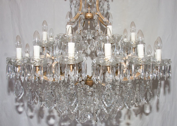 Large Italian Murano Chandelier with 24 Lights Mid 20th Century