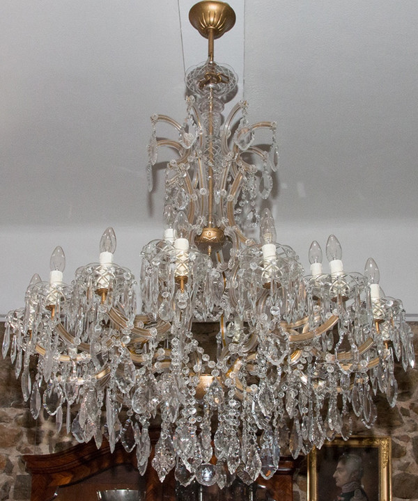 Large Italian Murano Chandelier with 24 Lights Mid 20th Century