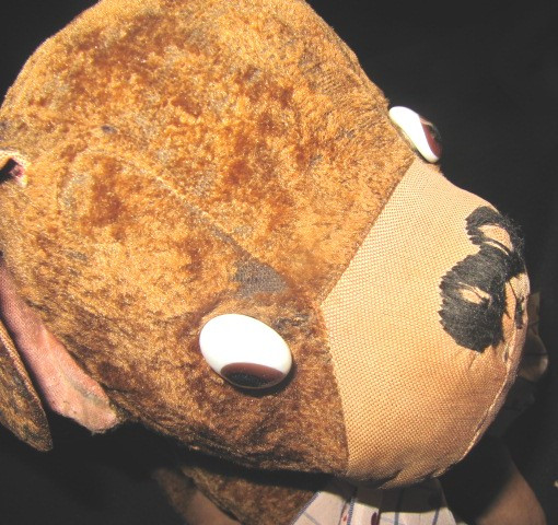 Peluche Bouldogue avec les yeux de verre années 1920 ou 1930