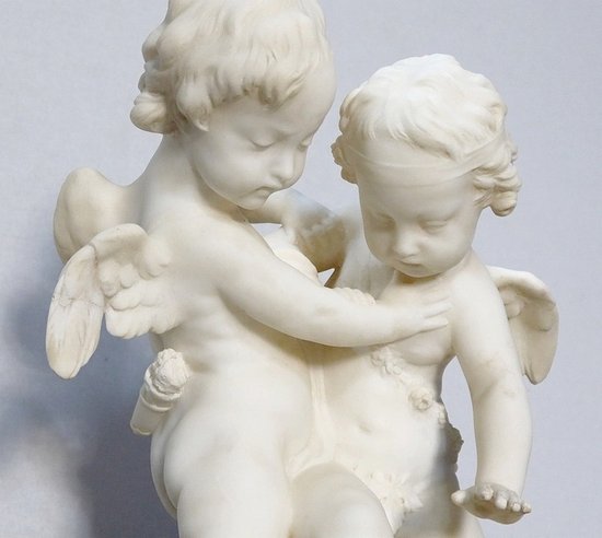  Alabaster sculpture "Two Loves Fighting for a Heart" after E-M. Falconet - XIXth