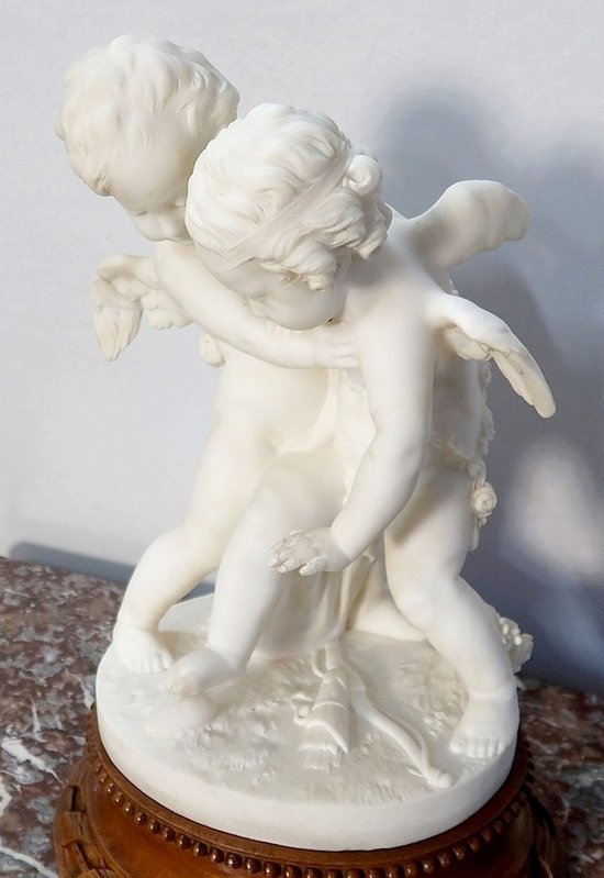  Alabaster sculpture "Two Loves Fighting for a Heart" after E-M. Falconet - XIXth