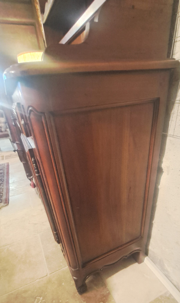 Buffet mit zwei Porzellanschränken aus Kirschholz im Louis-XV-Stil, Mitte des 20. Jahrhunderts